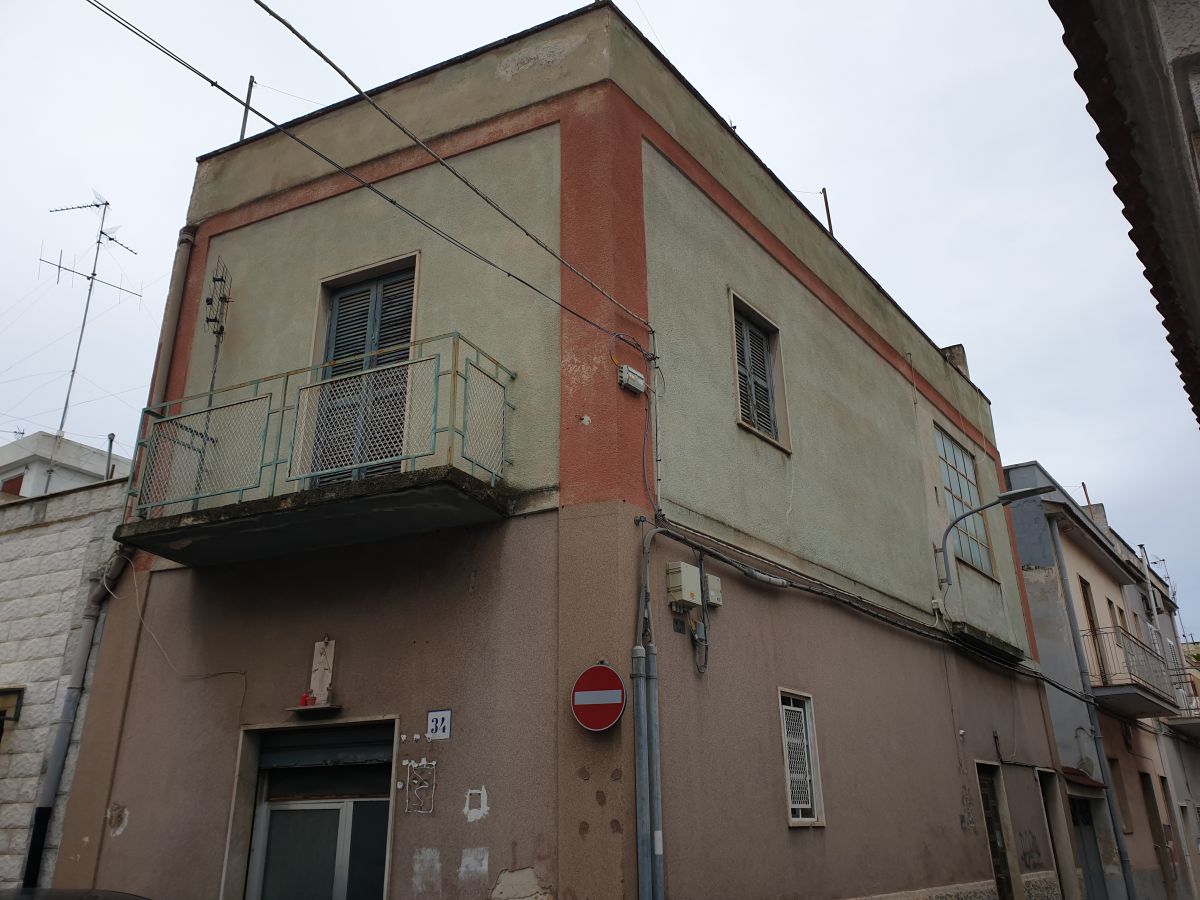 Casa indipendente di 4 vani /110 mq a Bari - Carbonara