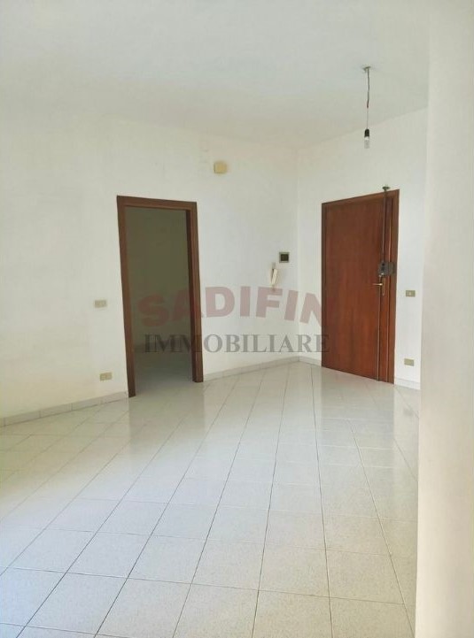 Ufficio di  3 vani /65 mq  a Modugno
