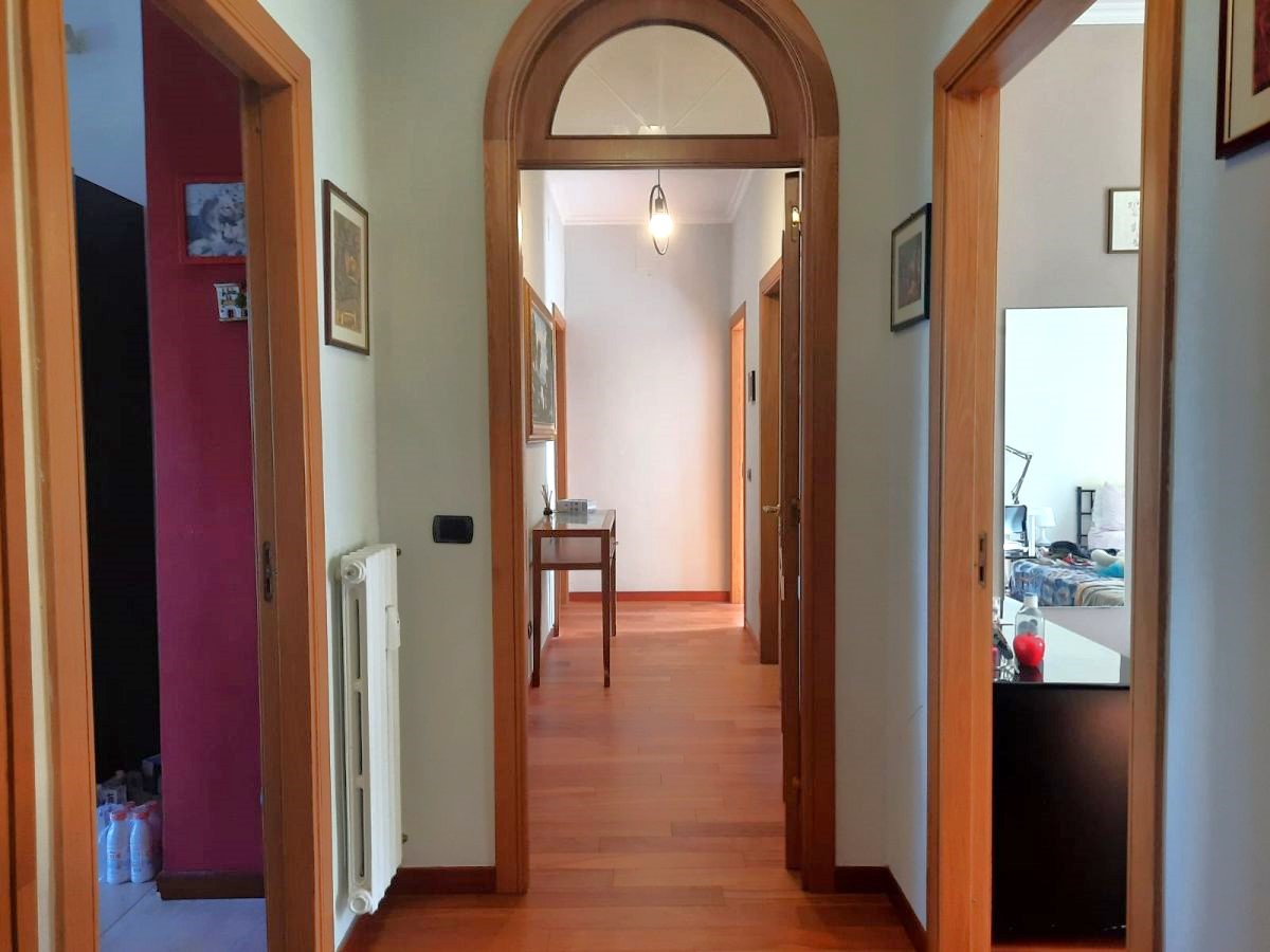 Bari - Via Peucetia Rif. 01/25