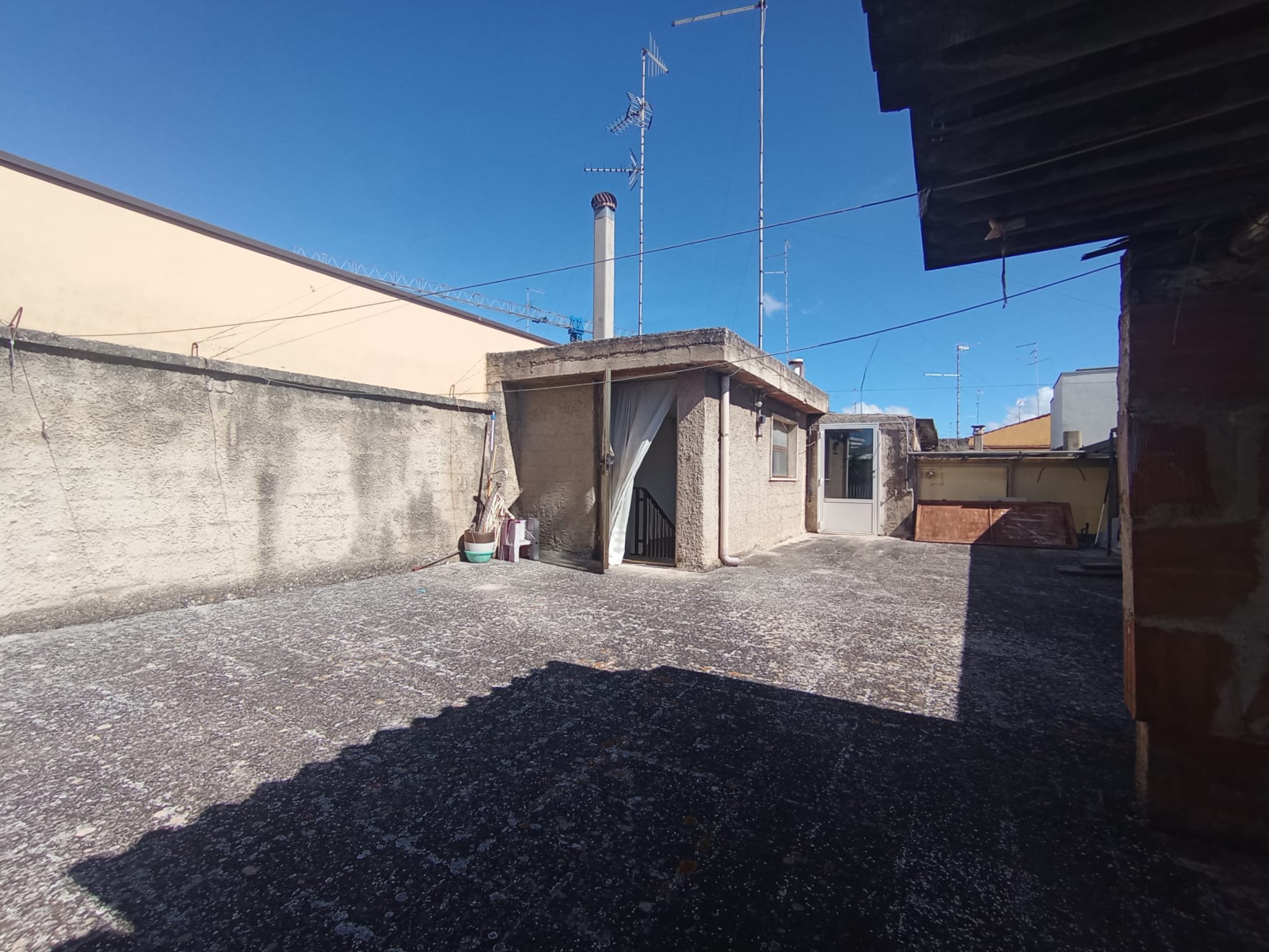 CASA INDIPENDENTE AMPIA E LUMINOSA