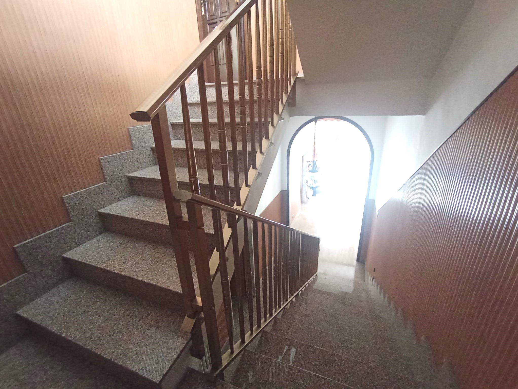 CASA INDIPENDENTE AMPIA E LUMINOSA