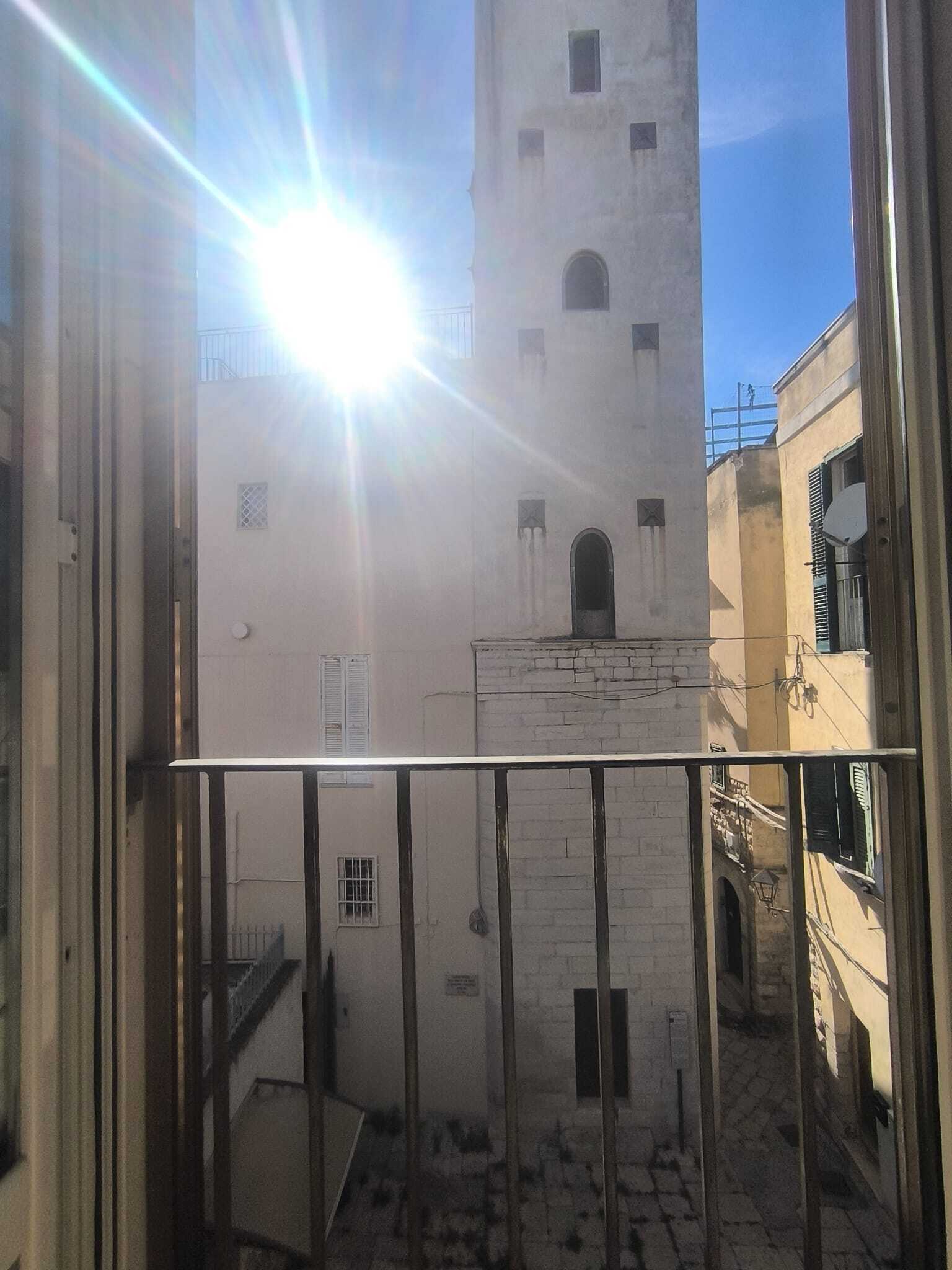 TRANI - CENTRO STORICO - APPARTAMENTO CON TERRAZZO