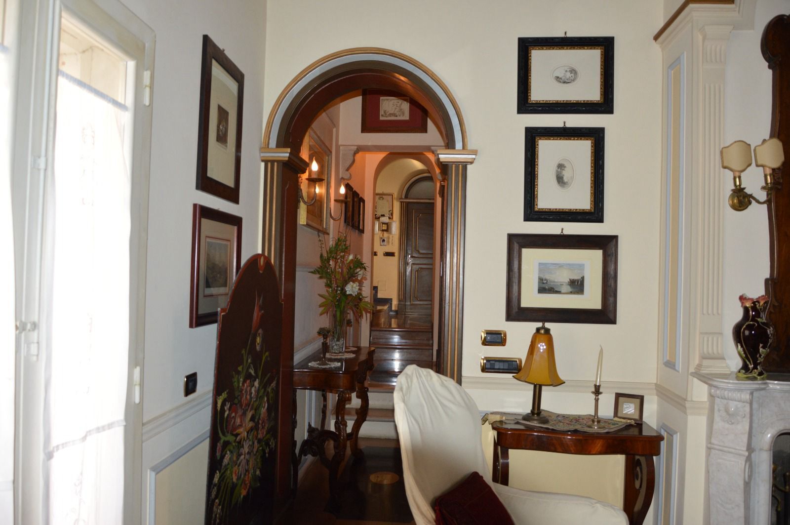 TRANI - CENTRO - PALAZZINA D'EPOCA INDIPENDENTE