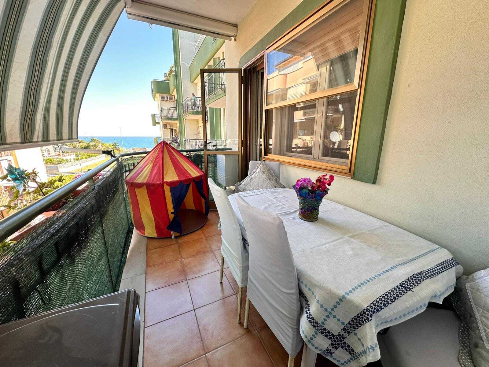 TRANI - ZONA SUD - APPARTAMENTO VISTA MARE