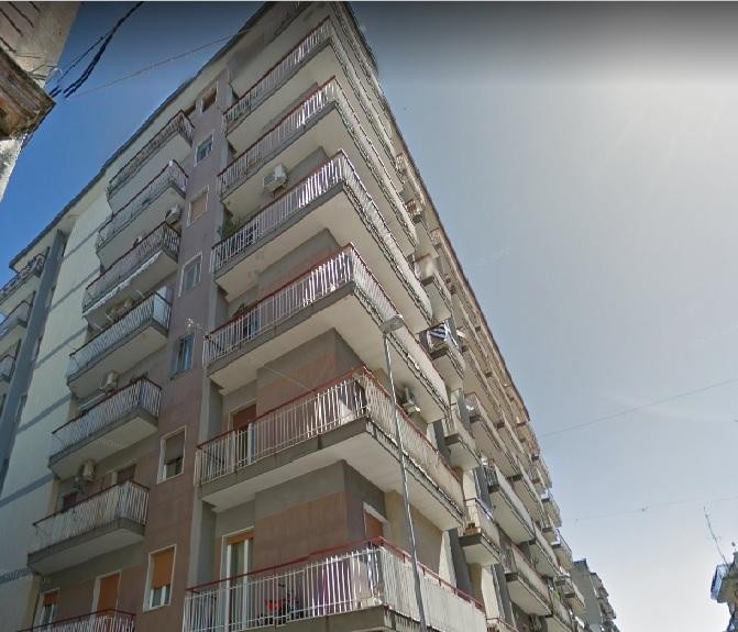 AMPIO PENTAVANI