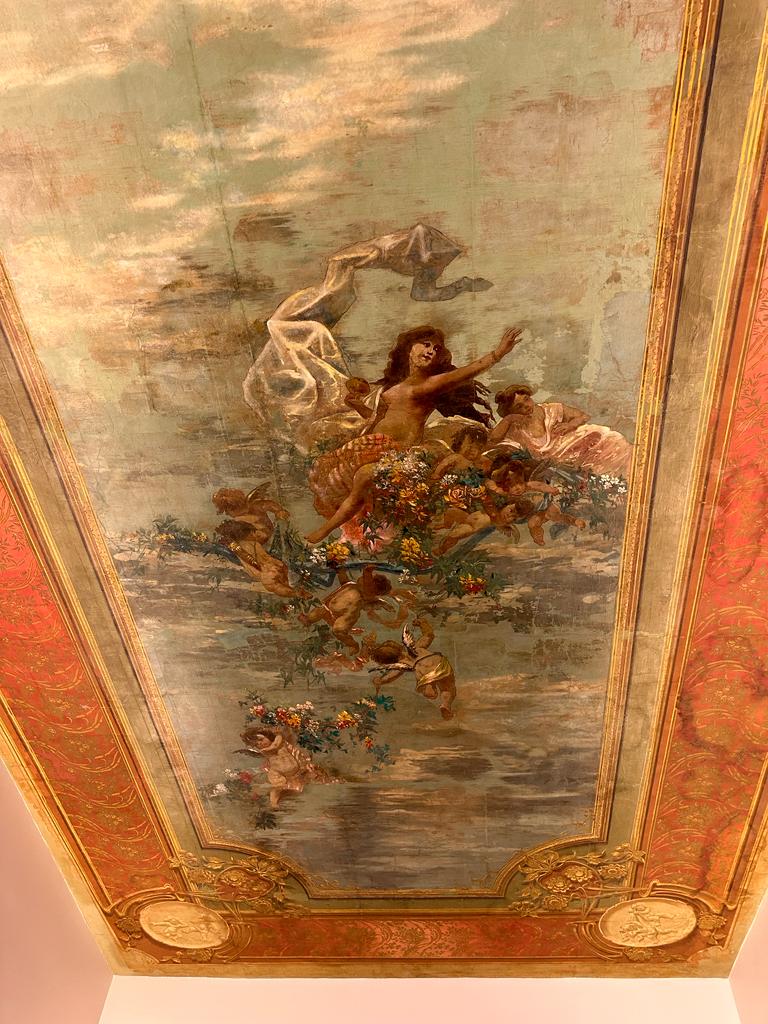 Prestigioso appartamento d'epoca con cantinola