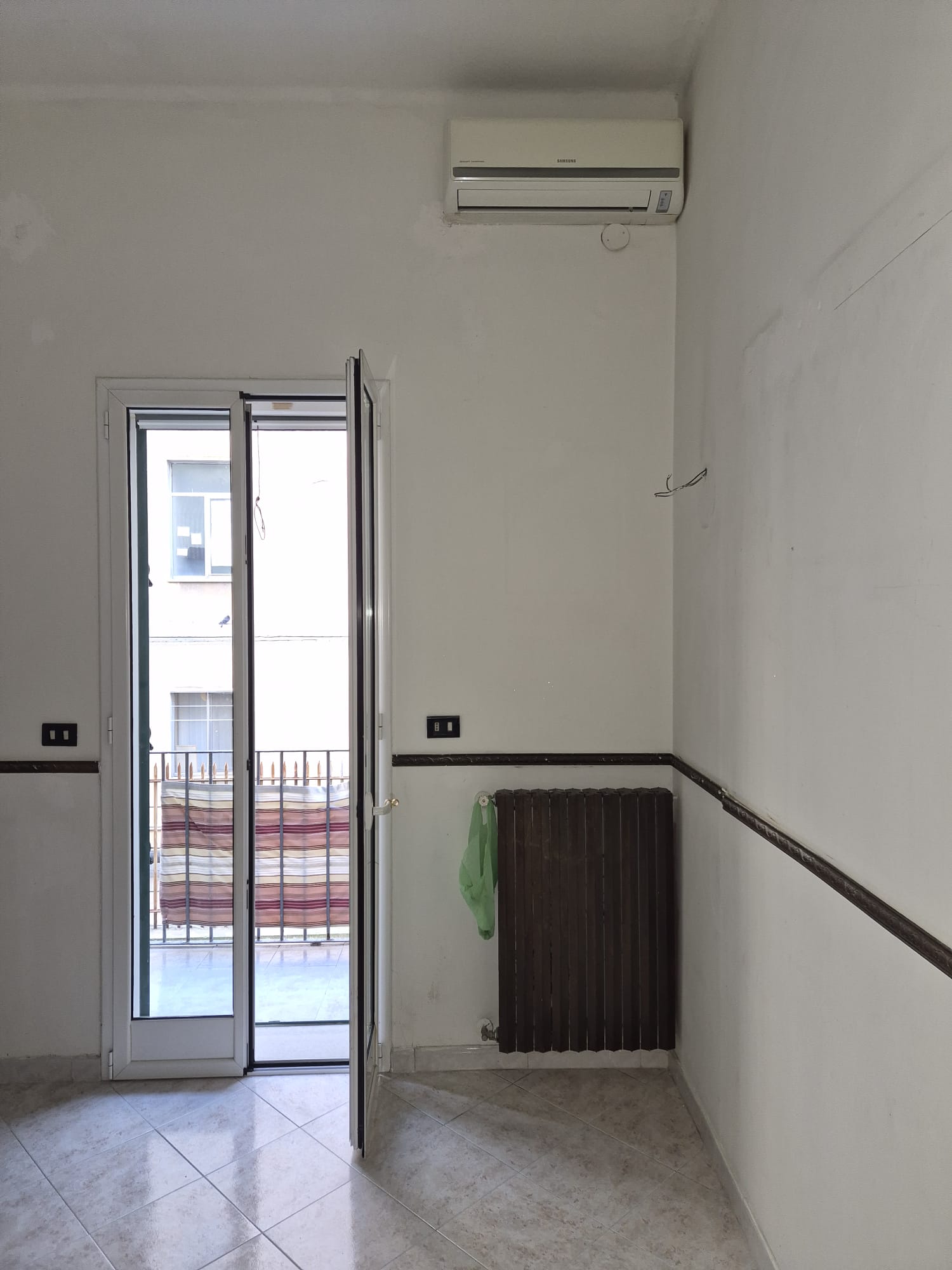 2 VANI ADIACENZE VIA CRISPI