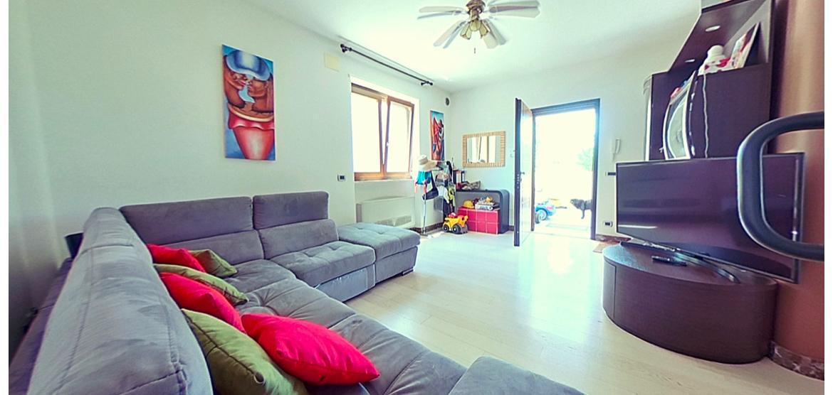 VILLA A POCHI PASSI DAL MARE