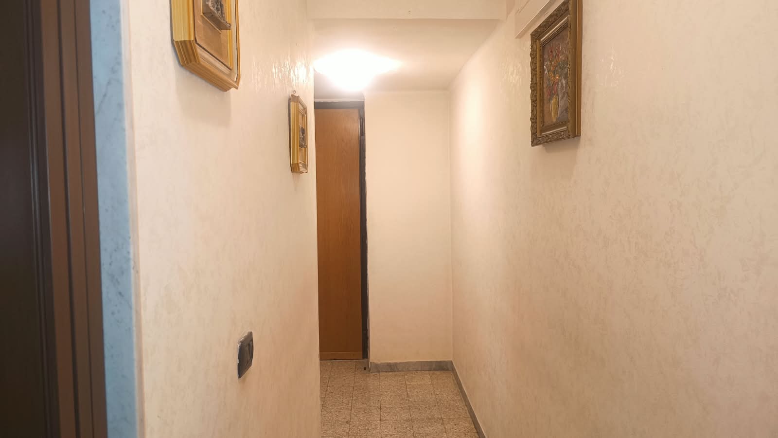2 VANI VIA INDIPENDENZA