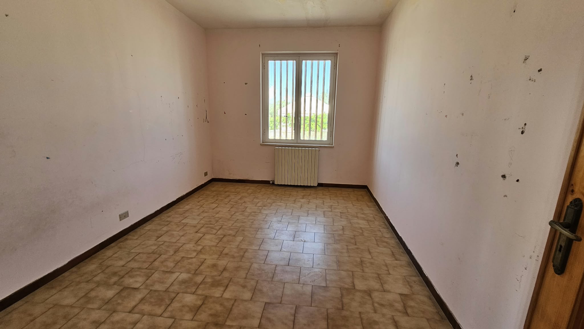 Villa singola a solo 1 km dal paese