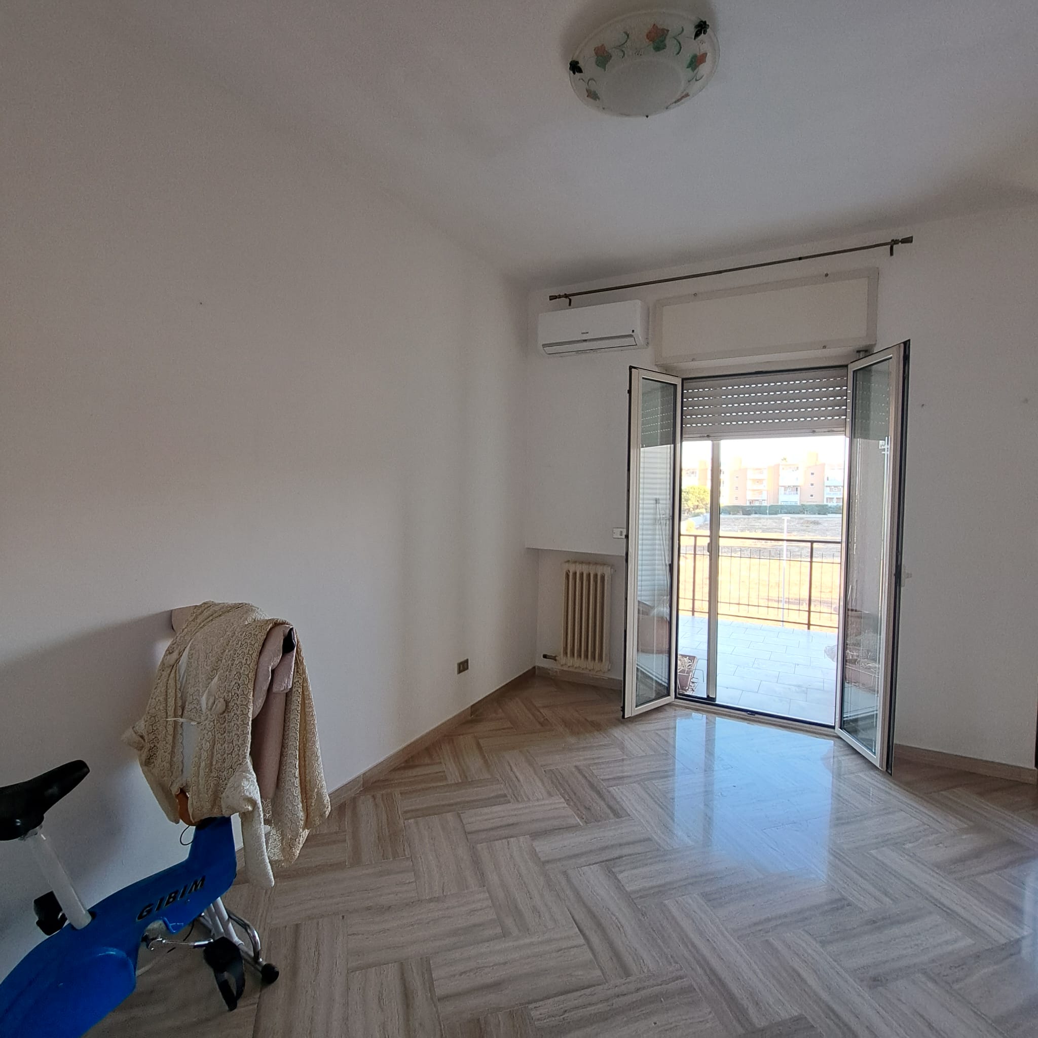 Bari. Q.re San Paolo. Via Don Carlo Gnocchi.