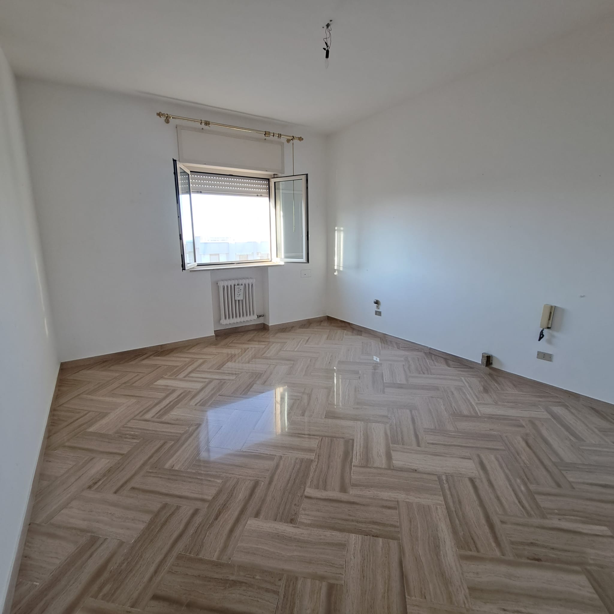Bari. Q.re San Paolo. Via Don Carlo Gnocchi.