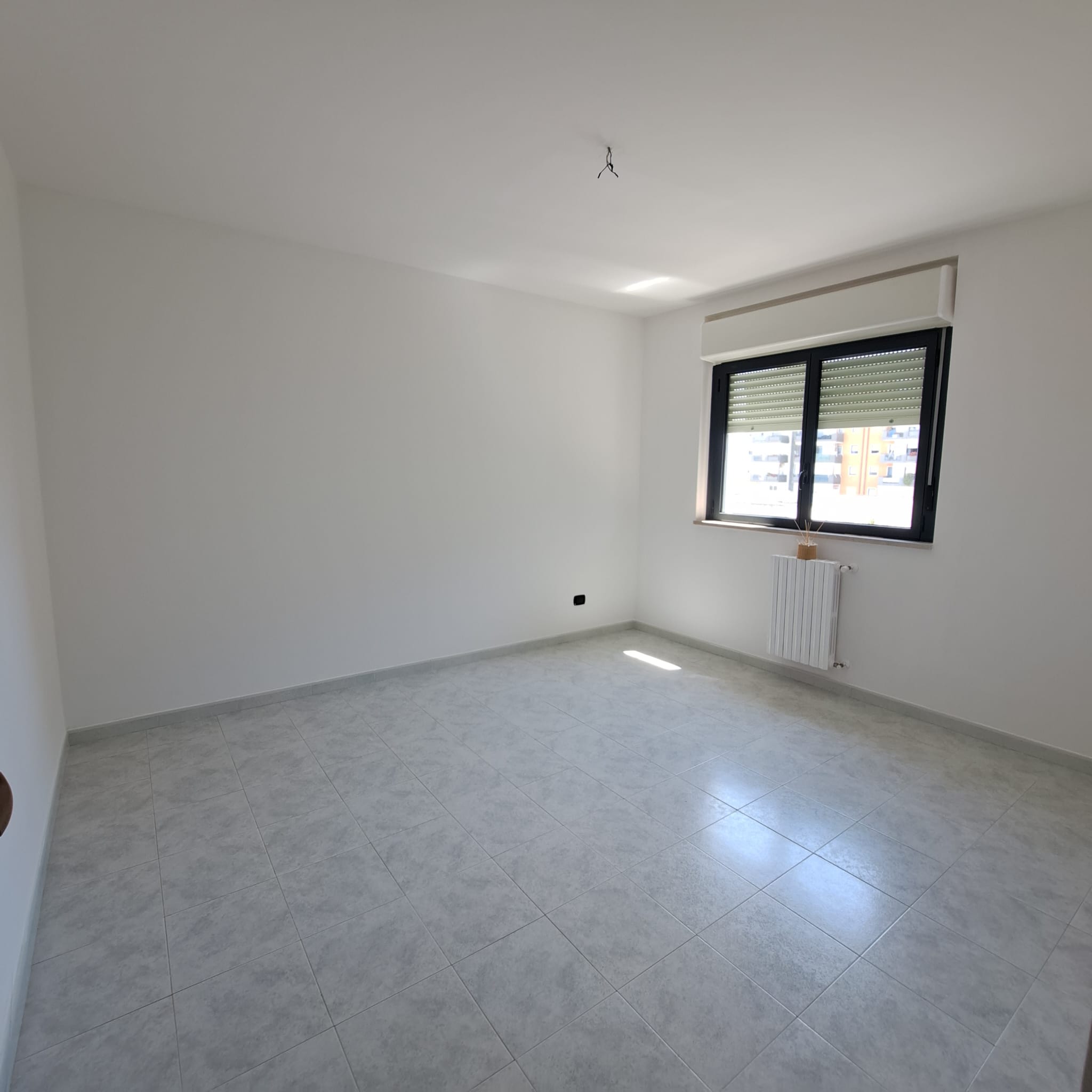 Bari. Q.re San Paolo. Via Francesco del Core.
