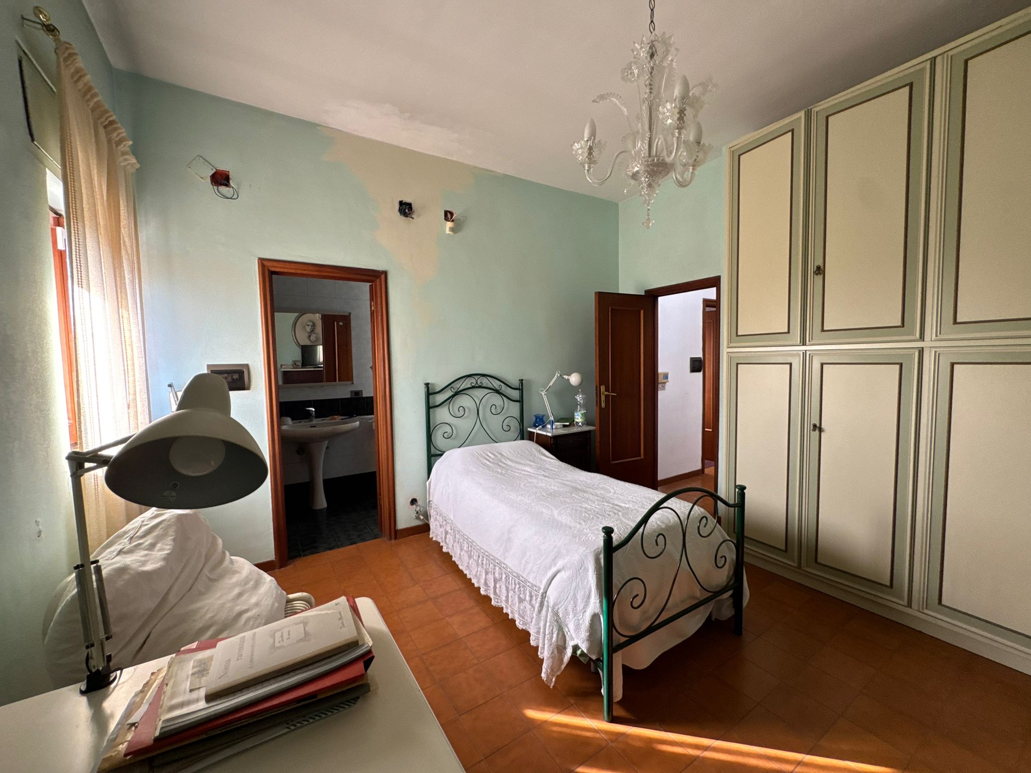 PALESE - VILLA SINGOLA SU TRE LIVELLI