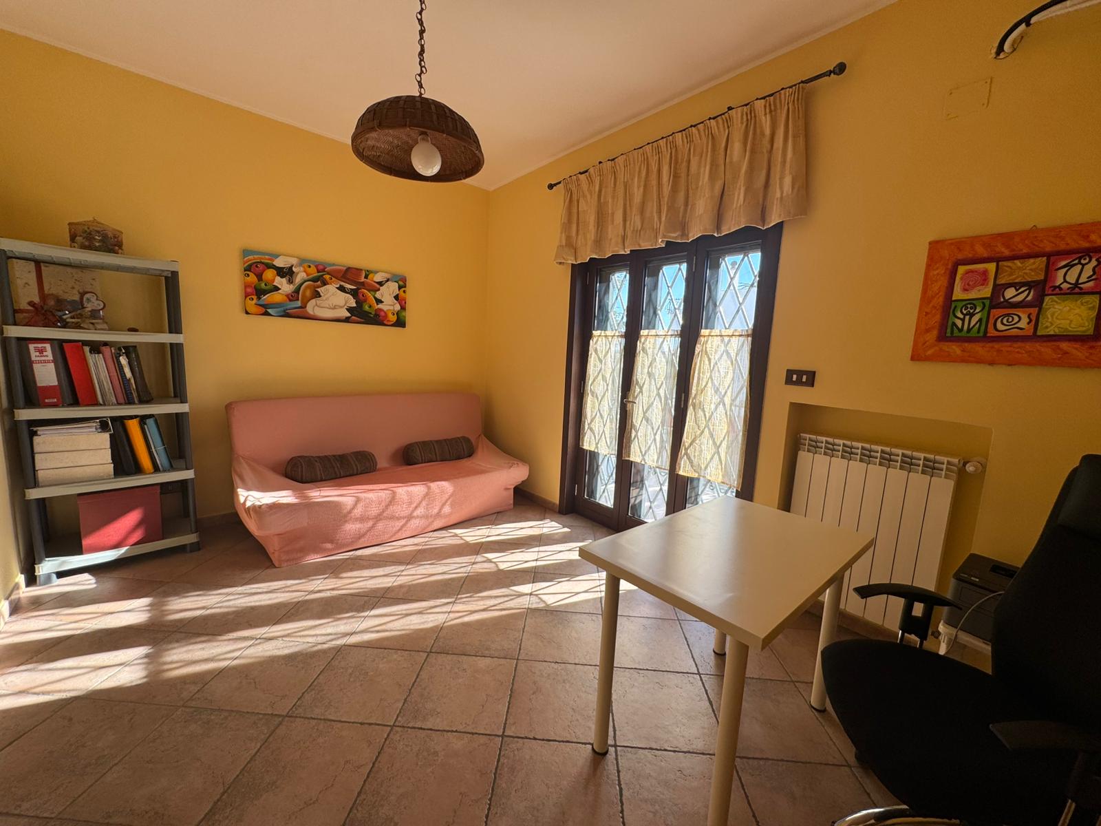 PALESE - VILLA SINGOLA SU TRE LIVELLI