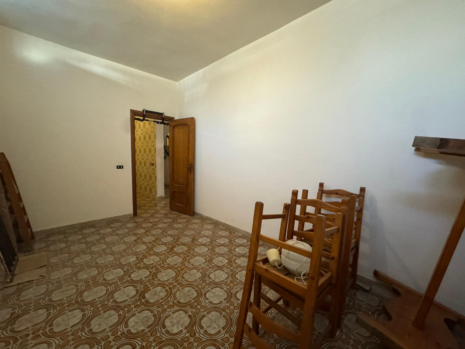 PALESE - VILLA SINGOLA SU TRE LIVELLI