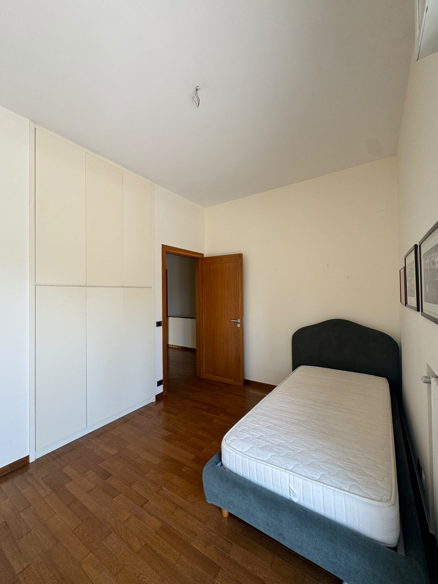 SANTO SPIRITO - VILLA SINGOLA SU 3 LIVELLI
