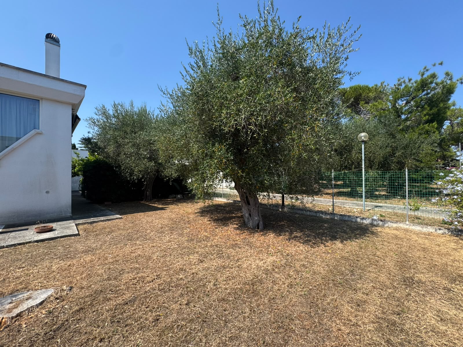 SANTO SPIRITO - VILLA SINGOLA SU 3 LIVELLI