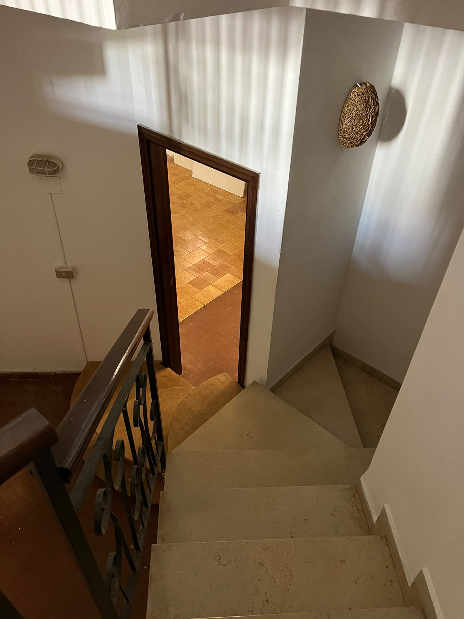 SANTO SPIRITO  - VILLA SINGOLA SU TRE LIVELLI