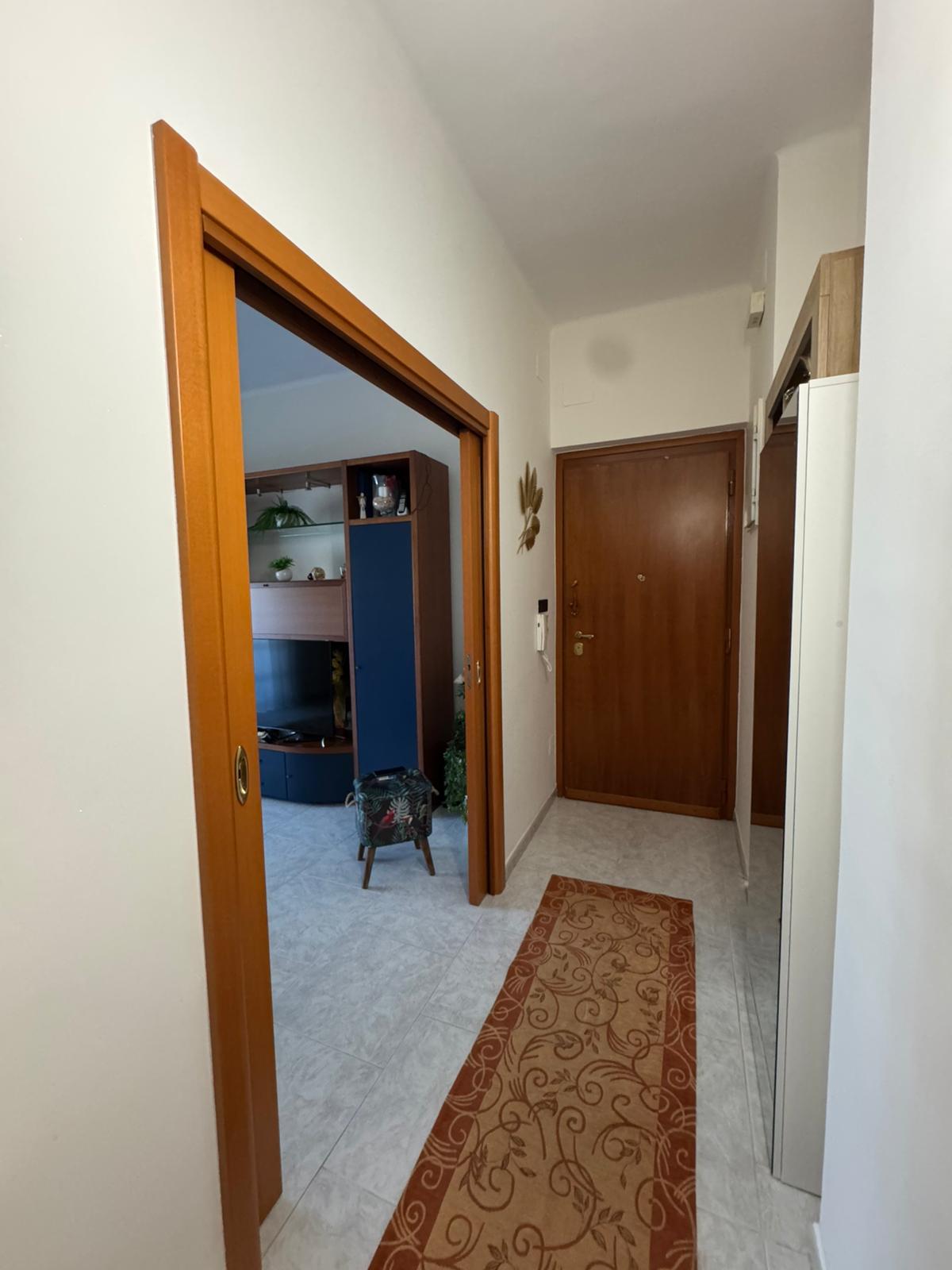 SAN PAOLO - APPARTAMENTO DI 3 VANI  ACC.