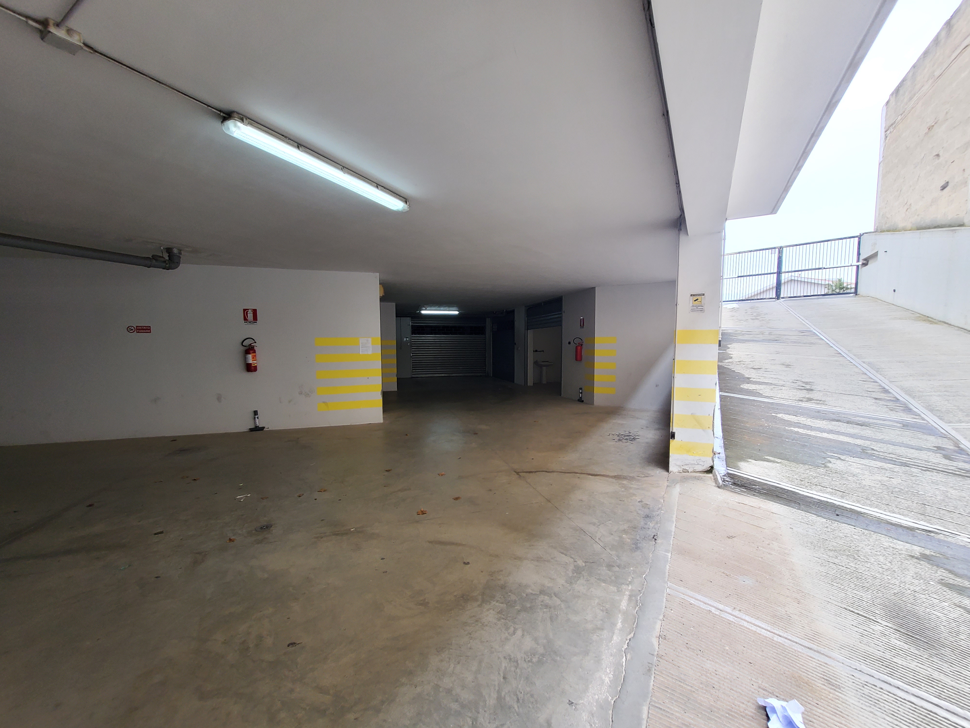 Garage in Vendita a Triggiano(Ba)