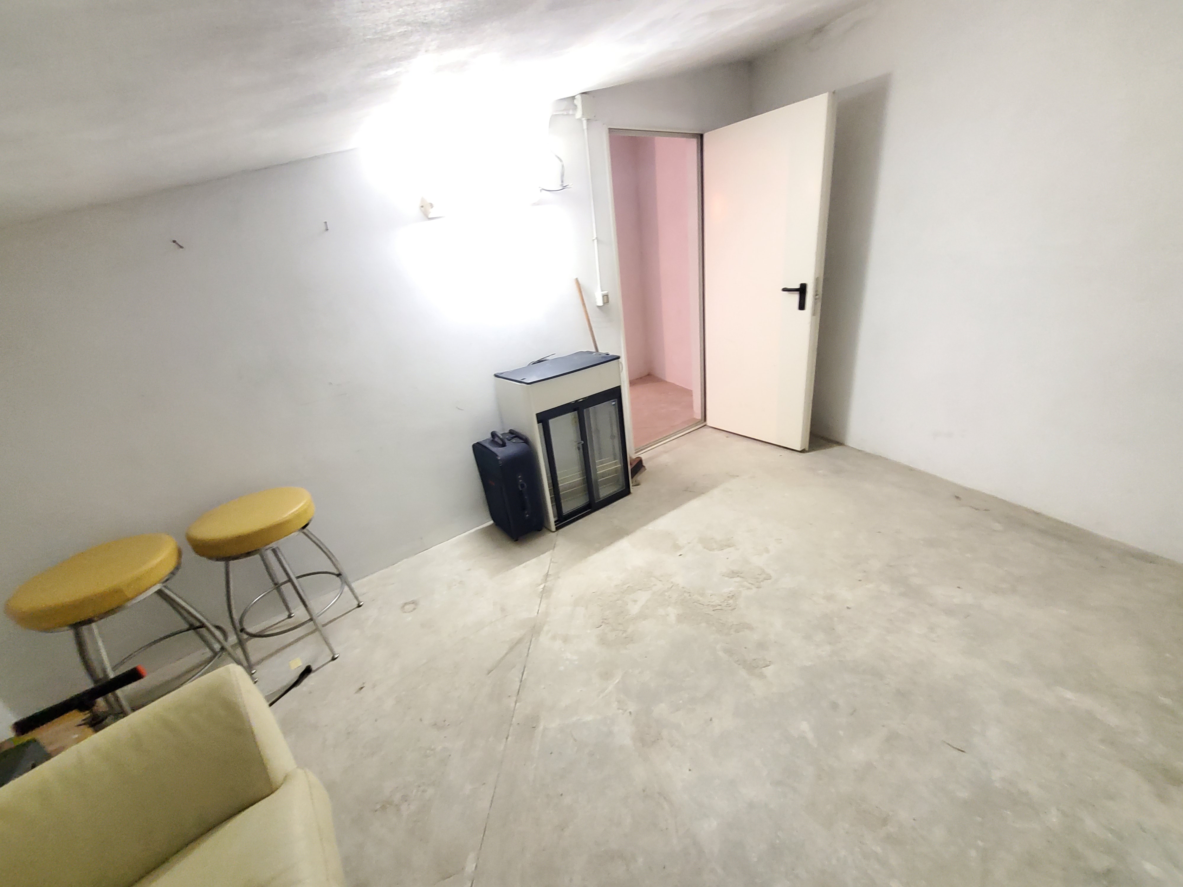 Garage in Vendita a Triggiano(Ba)