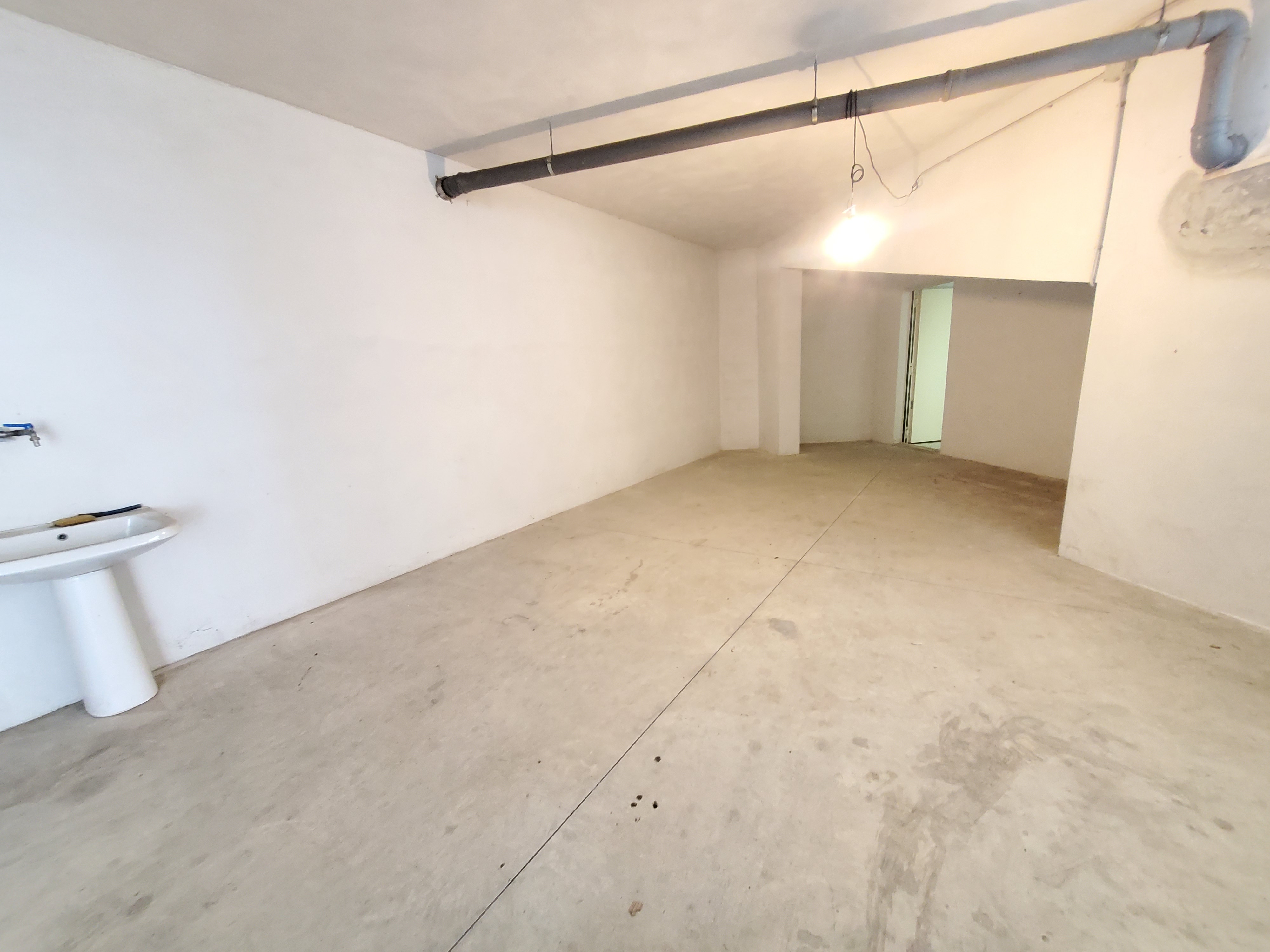 Garage in Vendita a Triggiano(Ba)