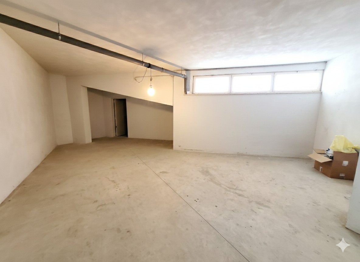 Garage in Vendita a Triggiano(Ba)