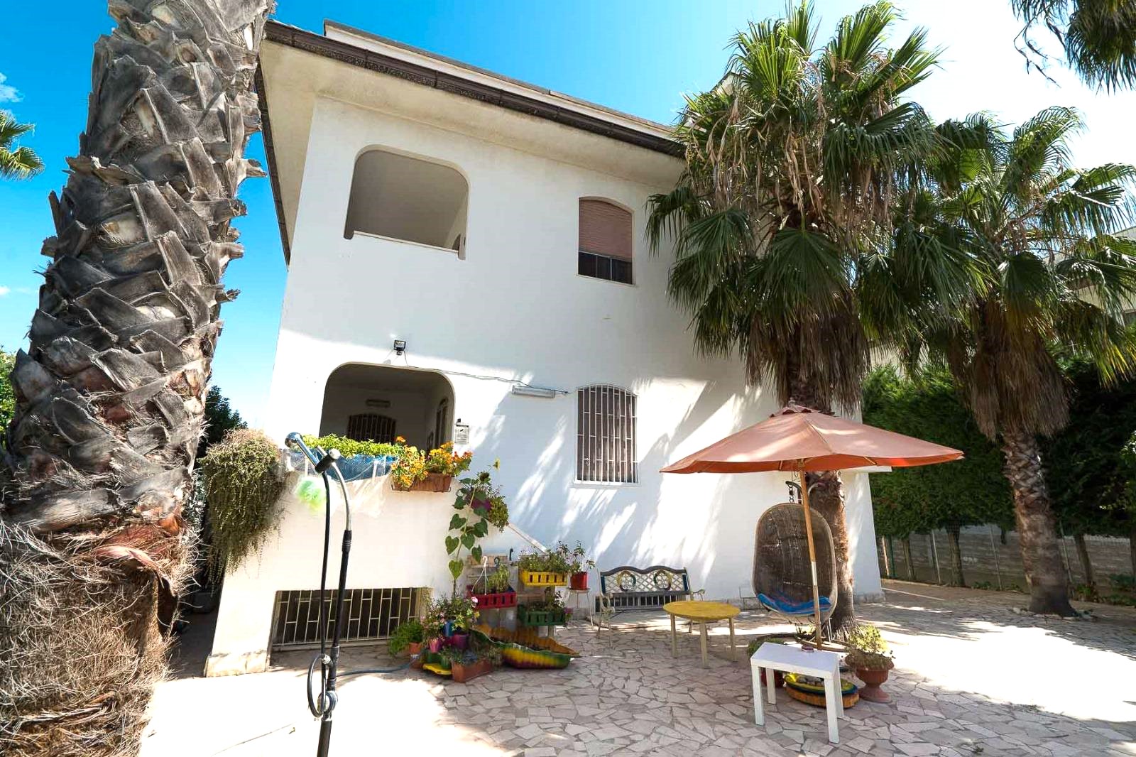 GIOVINAZZO - VILLA NEL RESIDENCE ''Lo Scoglio di Euridice''