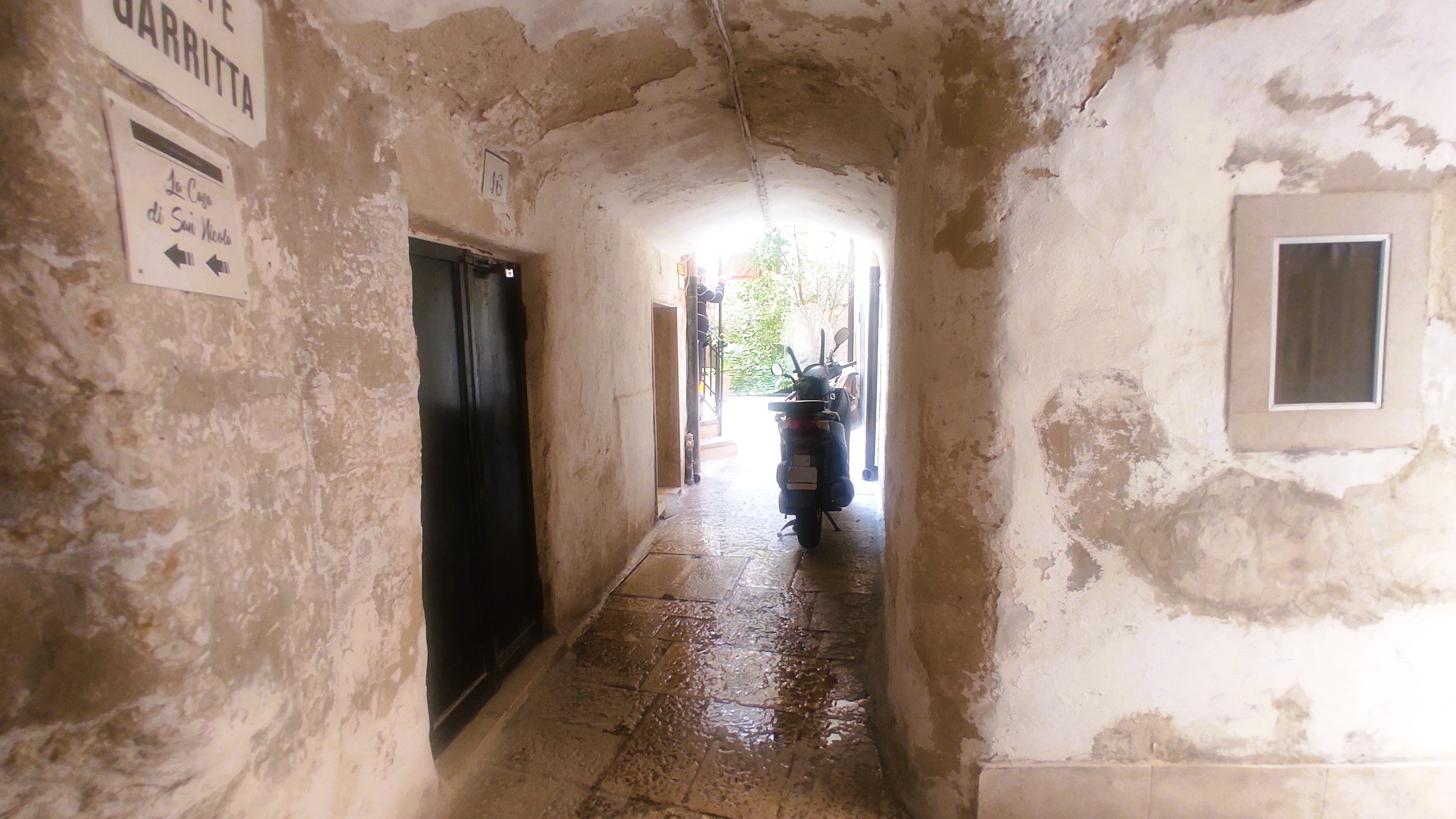 Locale in vendita Corte Garitta