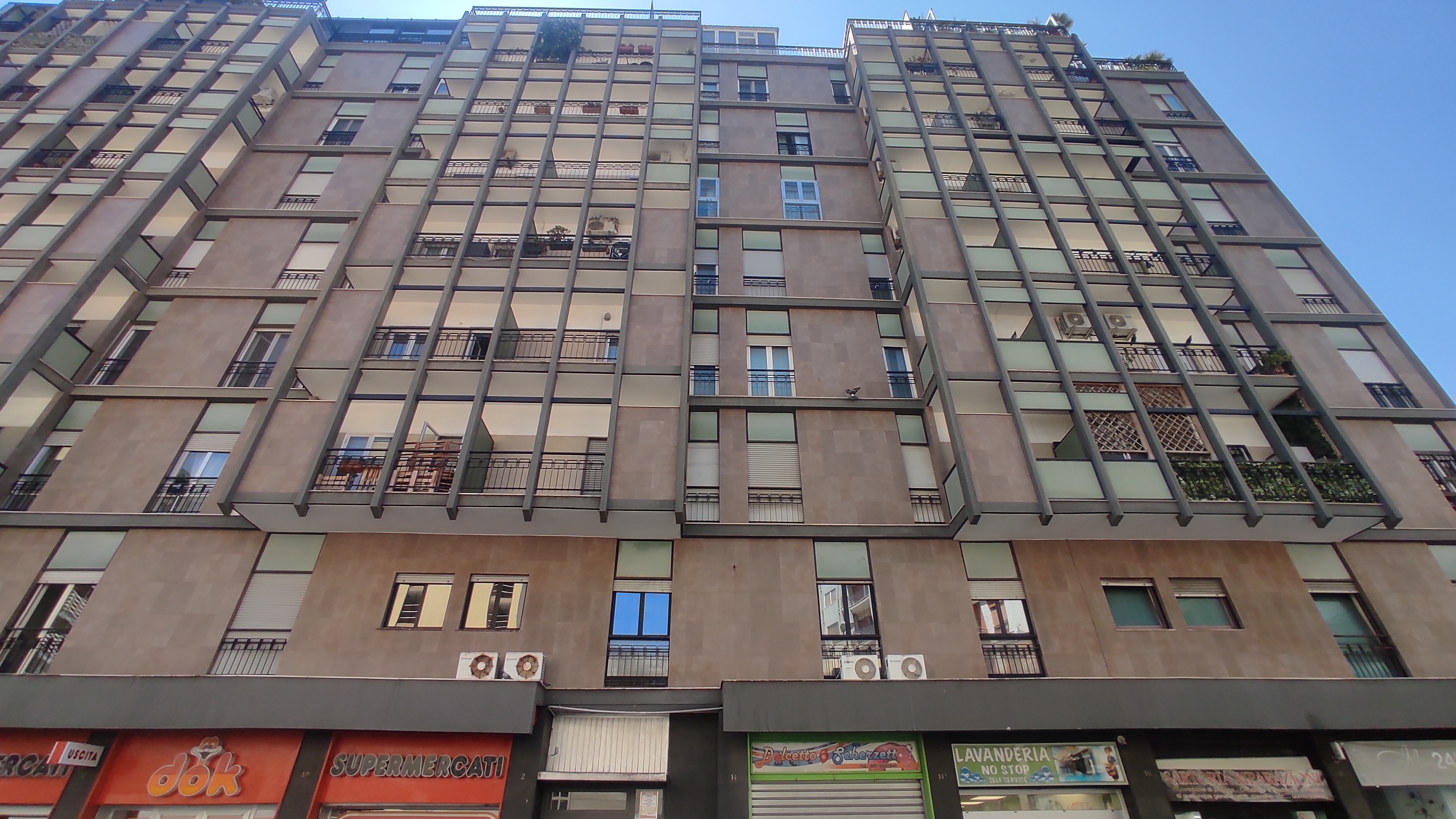 Trilocale ristrutturato in via F. Crispi 14