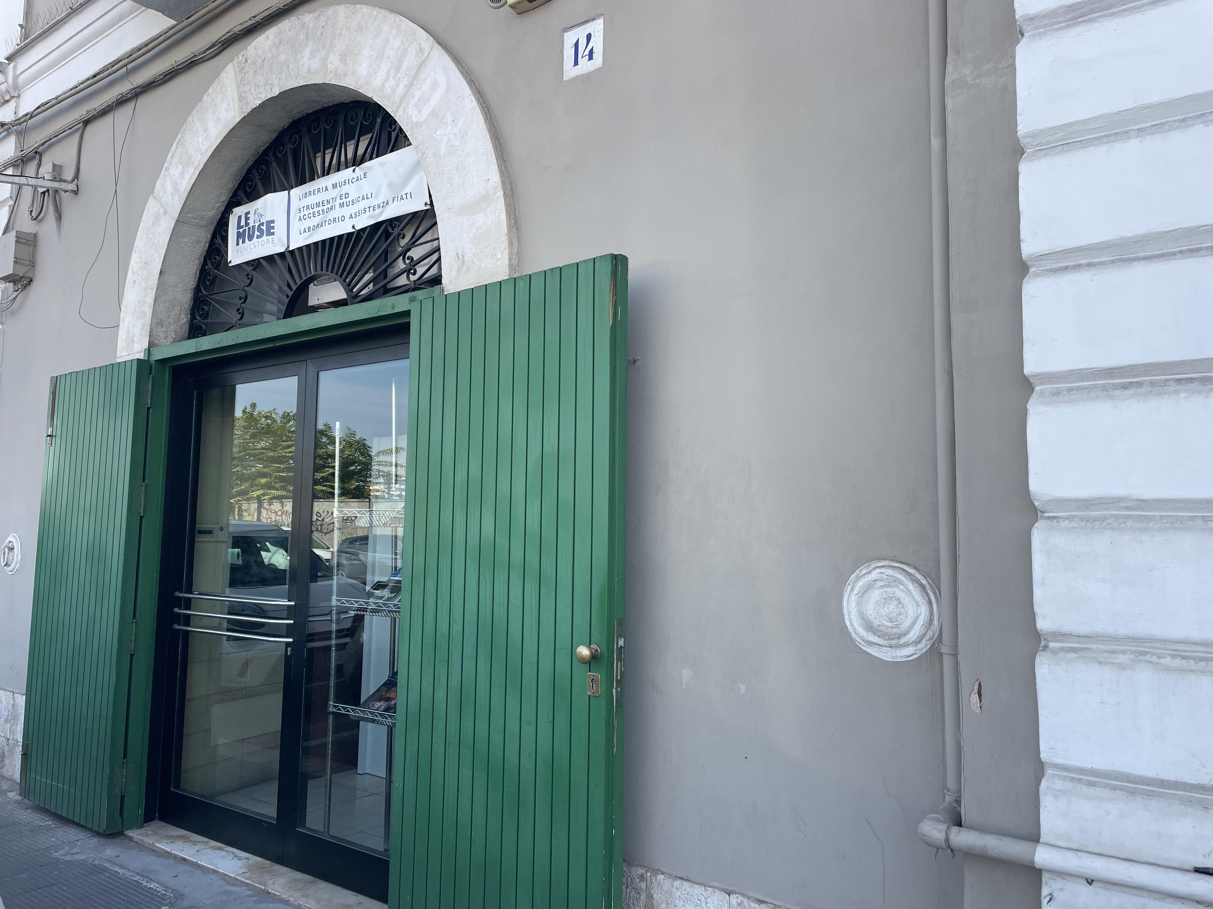 STORICO LOCALE COMMERCIALE NEI PRESSI DEL CONSERVATORIO