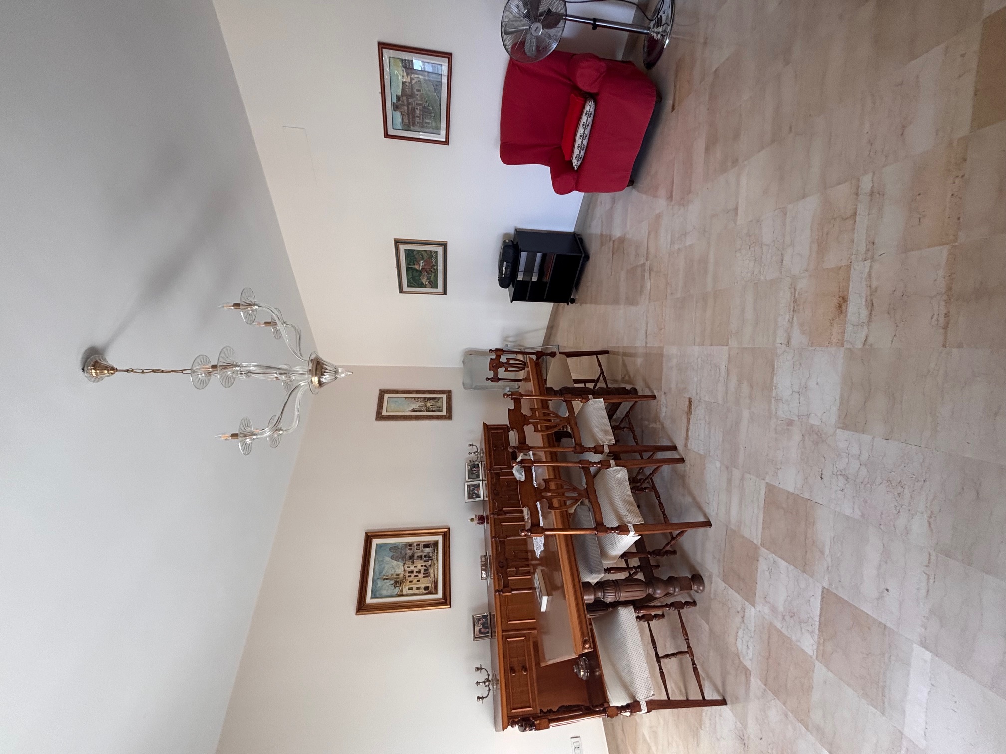 LIBERO 4 VANI + ACC. CANTINA POSTO AUTO. VISTA MARE