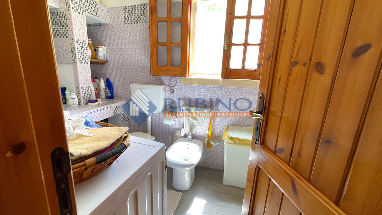 Caratteristica abitazione con trulli