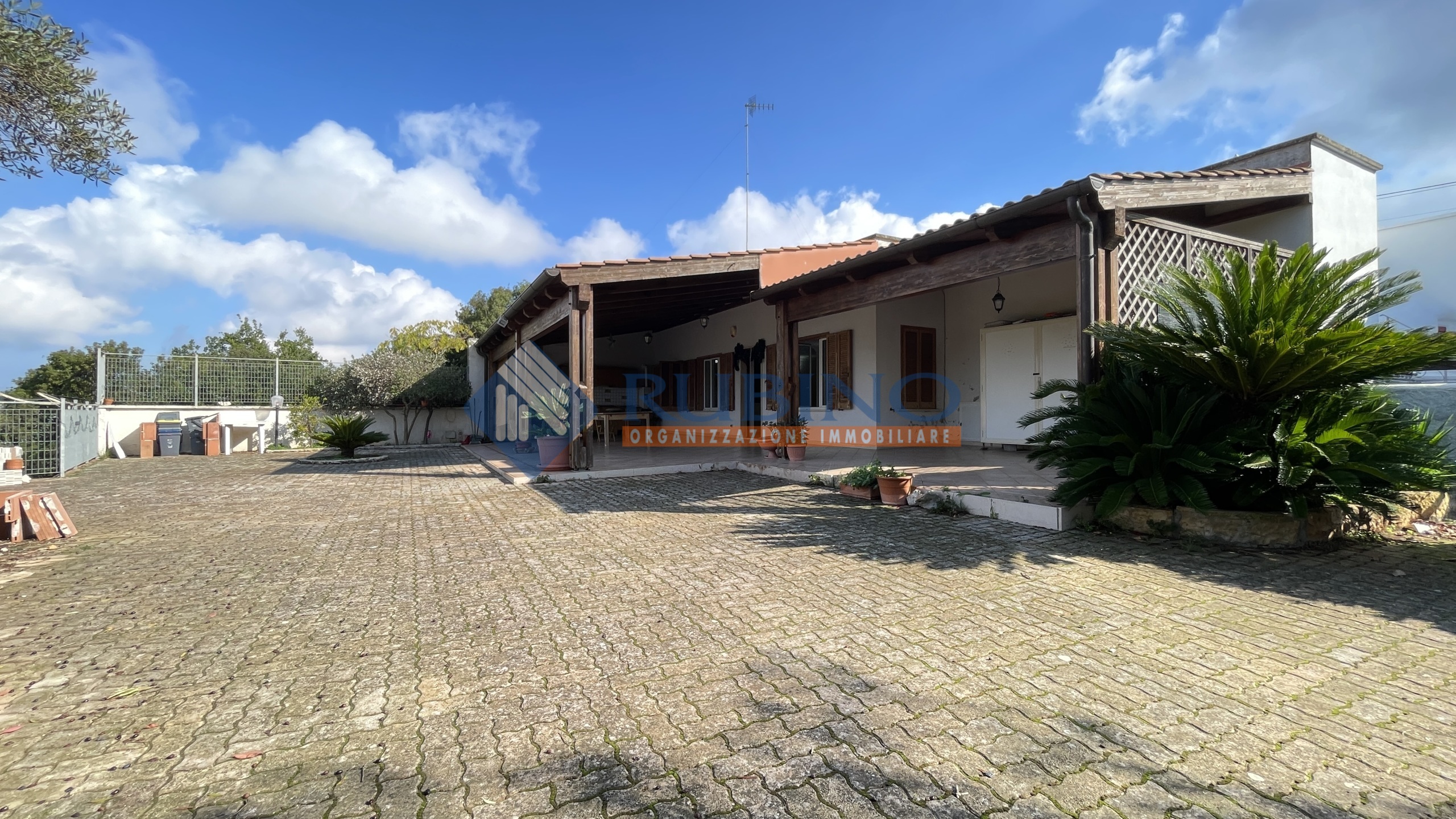 Villa indipendente