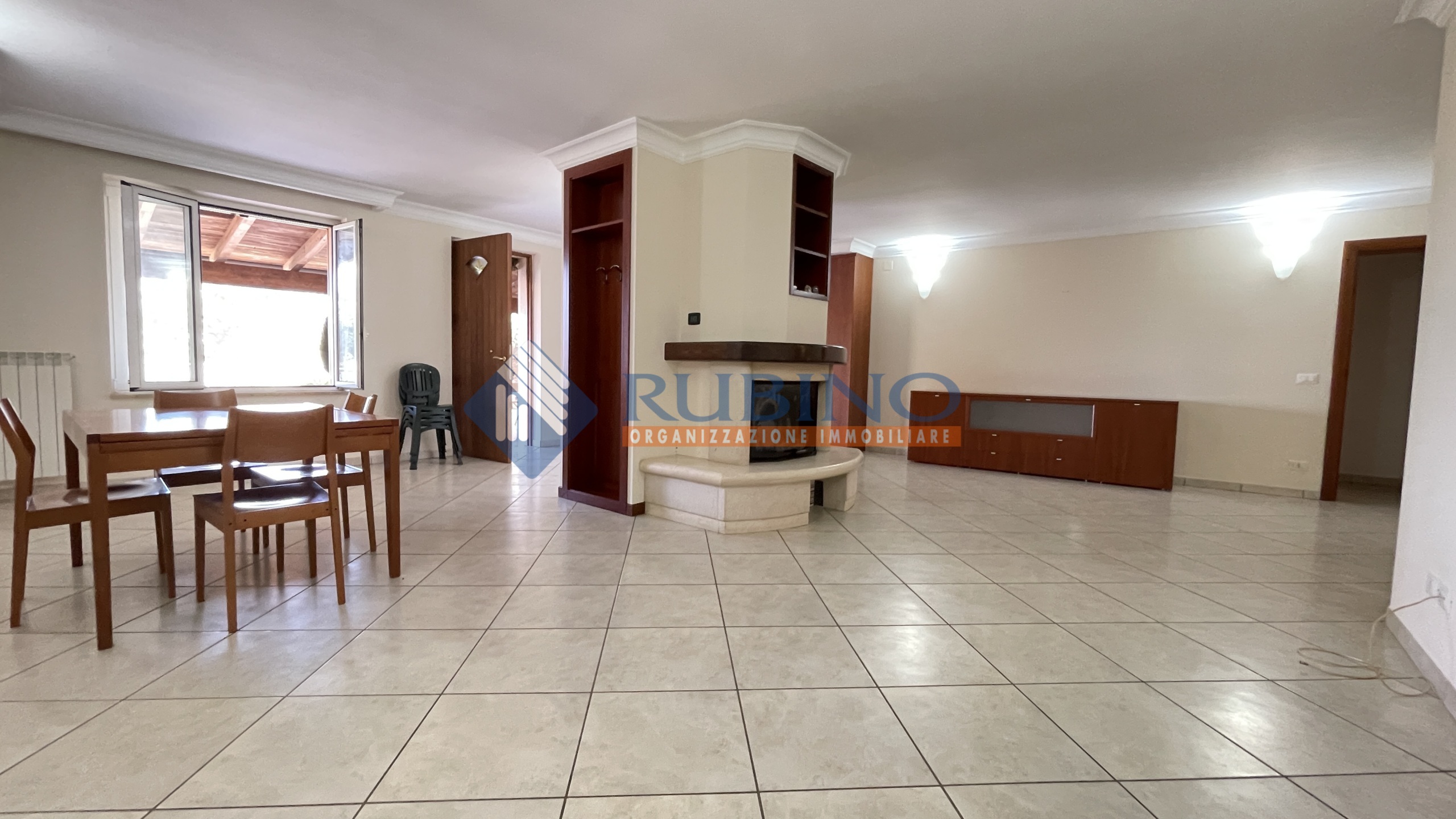 Villa indipendente