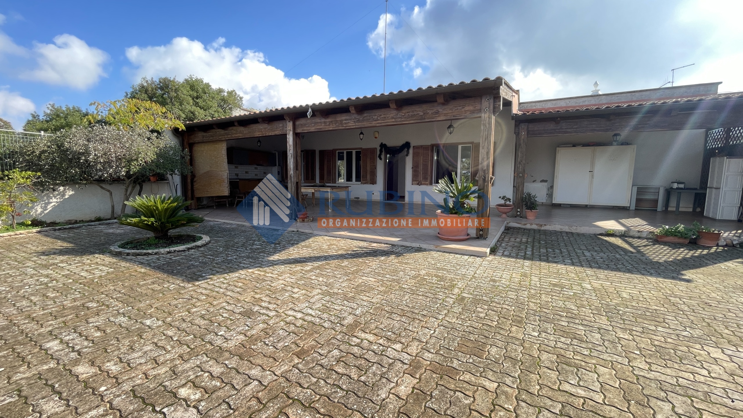 Villa indipendente