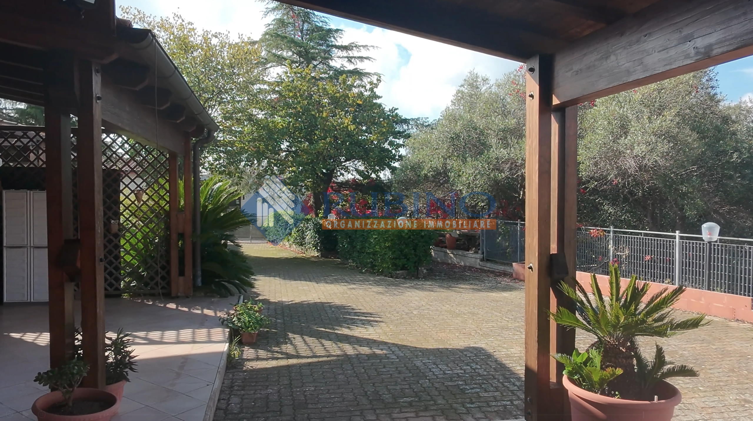 Villa indipendente
